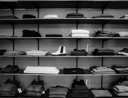 How to open a clothing store?